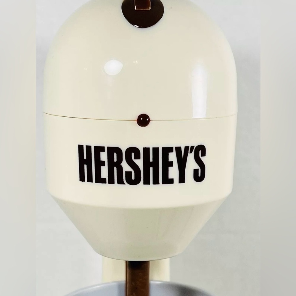 Hershey's Milkshake Machine - Picture 2 of 12